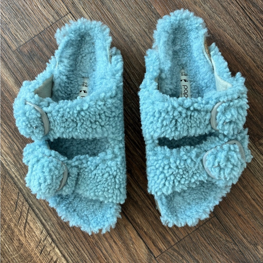 Papillio by Birkenstock Arizona Big Buckle Narrow Shearling Sandal - Picture 9 of 16